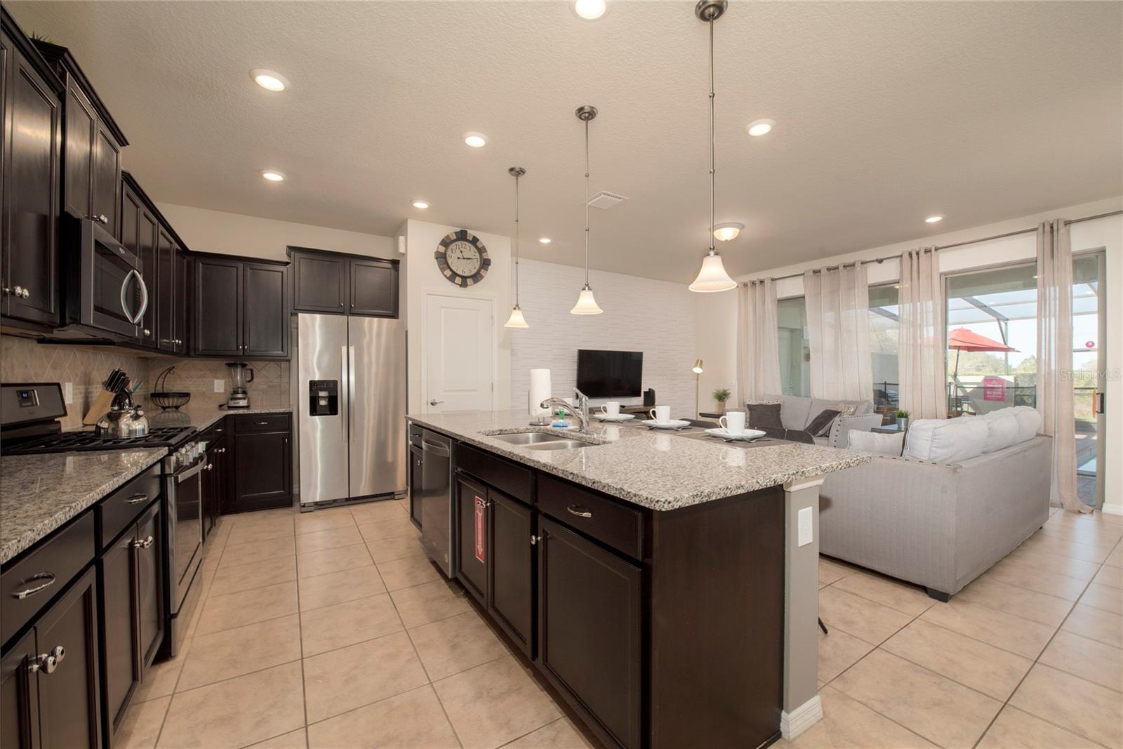 OAKMONT TWNHMS PH 2R - Residential