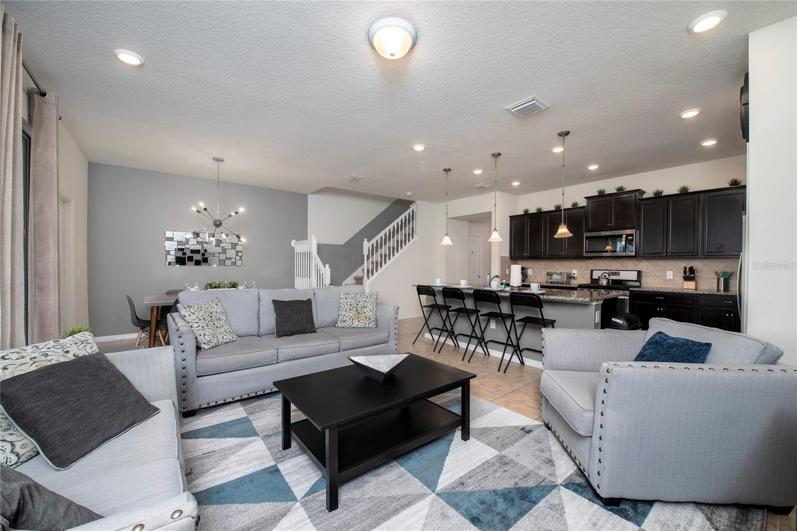 OAKMONT TWNHMS PH 2R - Residential