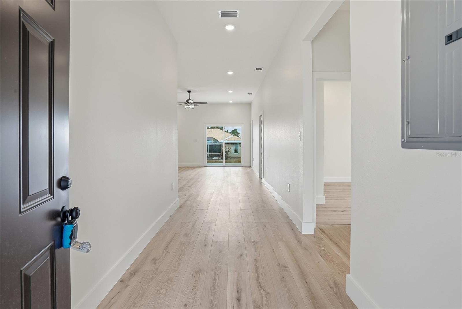 SPRING HILL - Residential