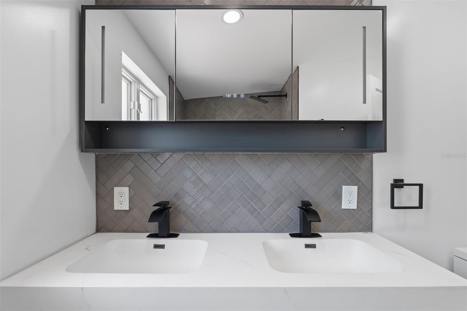 KEY ROYALE 1ST ADD - Residential