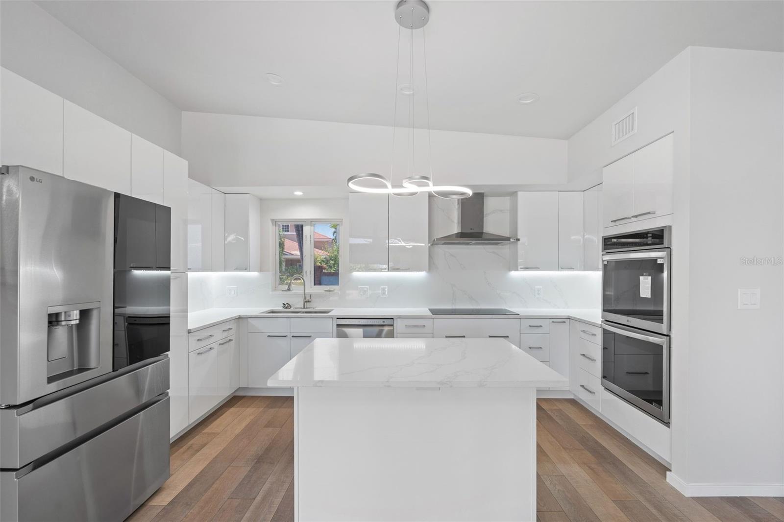 KEY ROYALE 1ST ADD - Residential