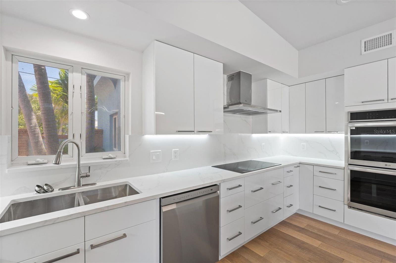 KEY ROYALE 1ST ADD - Residential