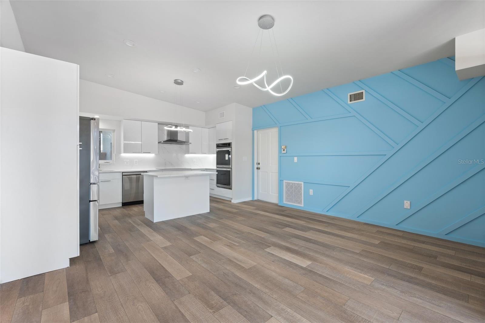 KEY ROYALE 1ST ADD - Residential