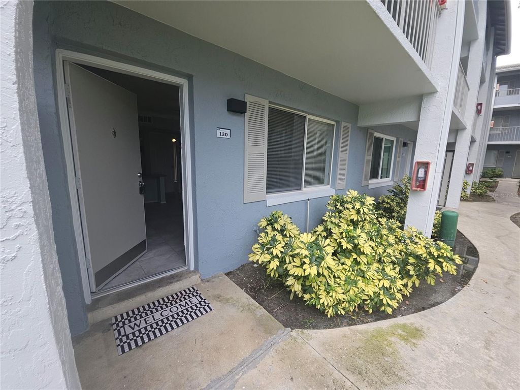 Photo of 125 Water Front Way #130, Altamonte Springs, FL 32701 (MLS # O6428551)
