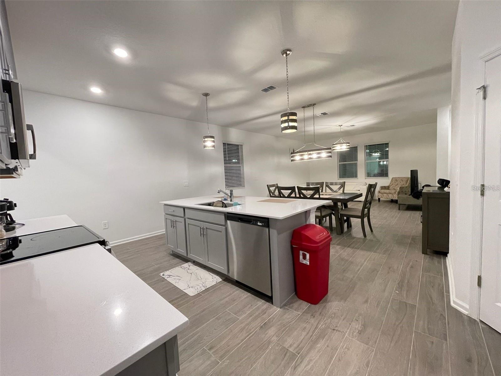 TOHOQUA PH 3 - Residential Lease