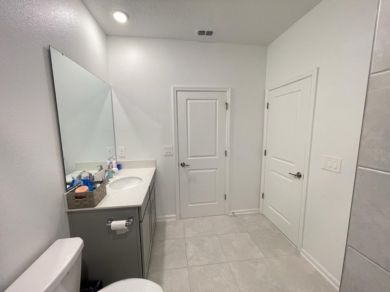 TOHOQUA PH 3 - Residential Lease