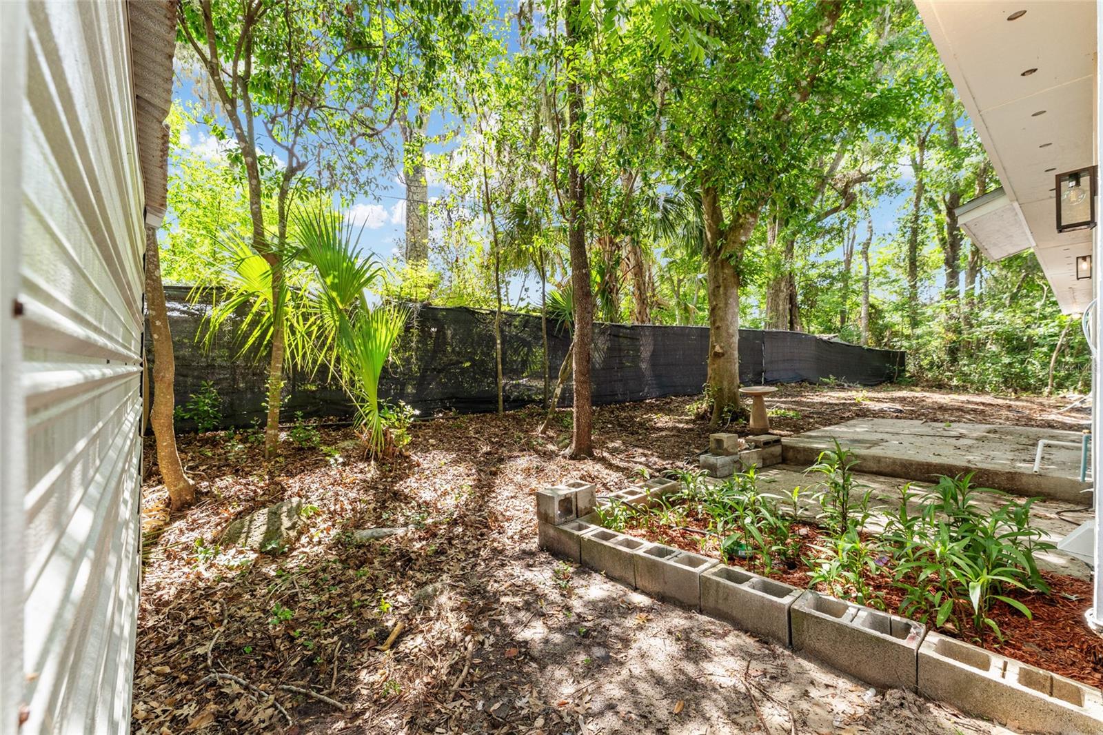 OAKS OF KANAPAHA - Residential