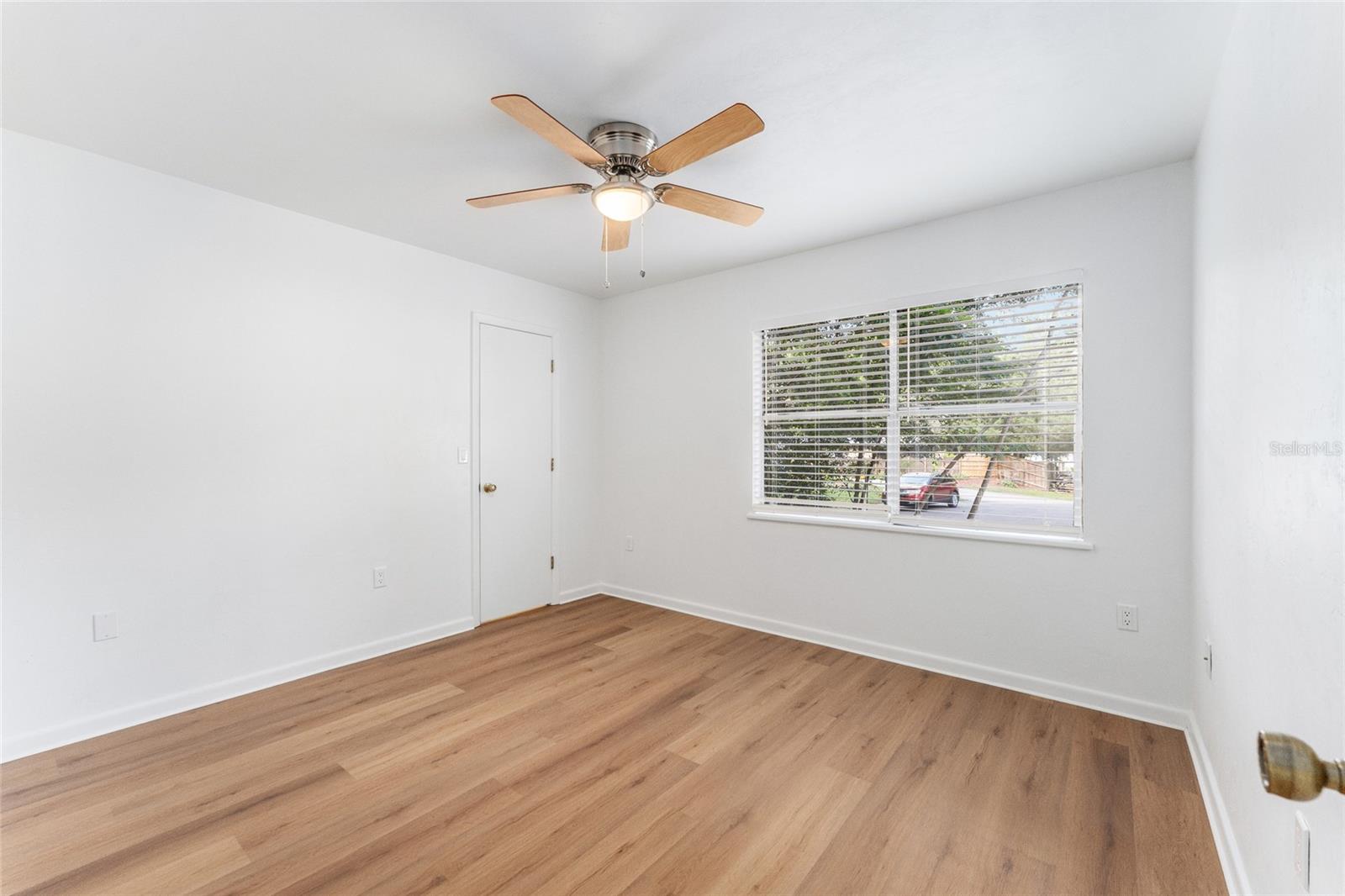 OAKS OF KANAPAHA - Residential