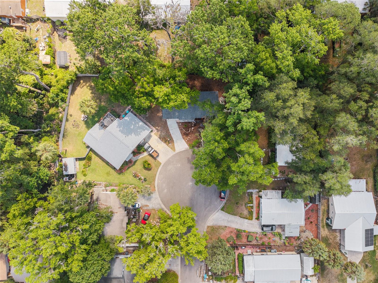 OAKS OF KANAPAHA - Residential