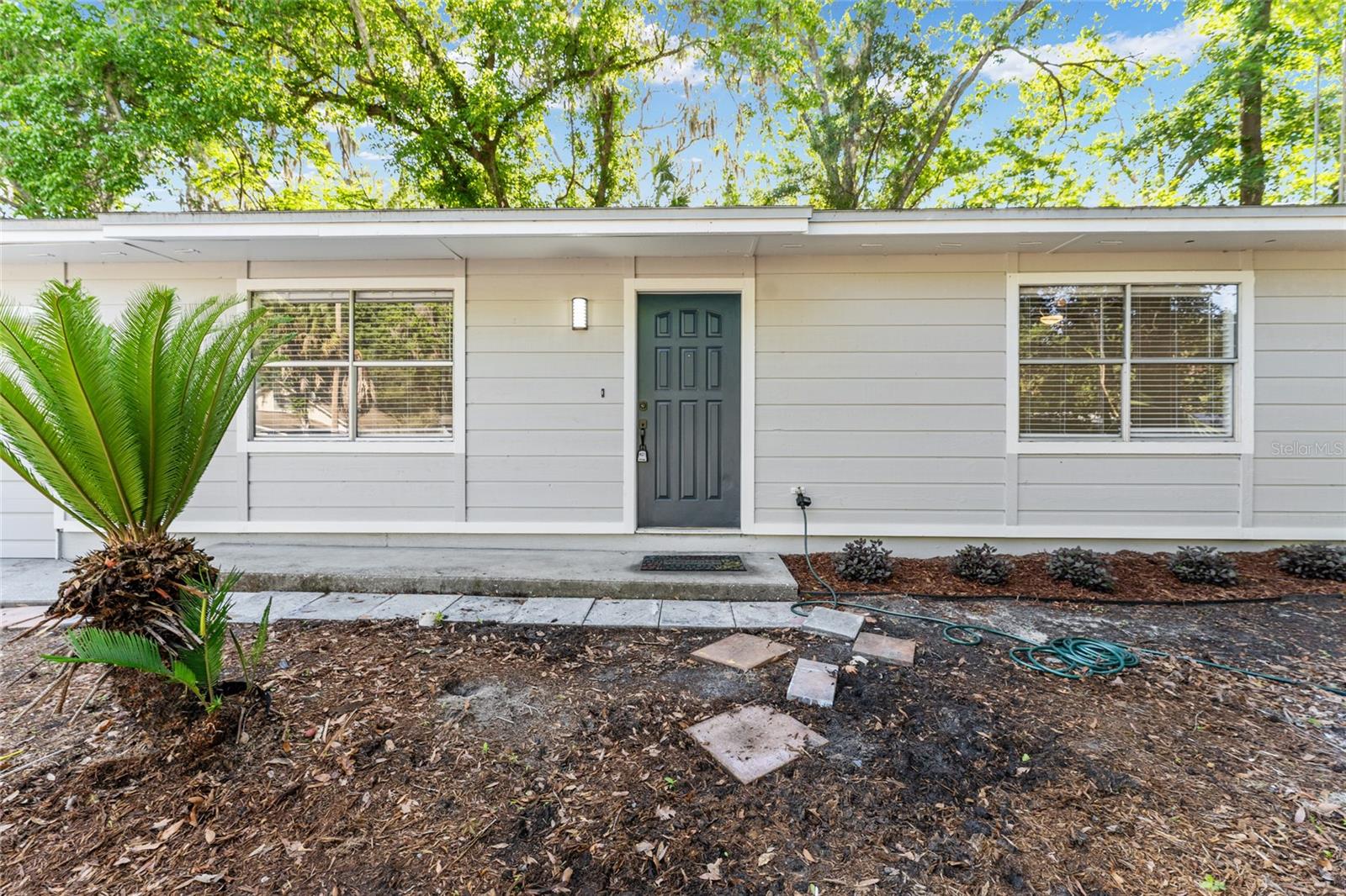 OAKS OF KANAPAHA - Residential