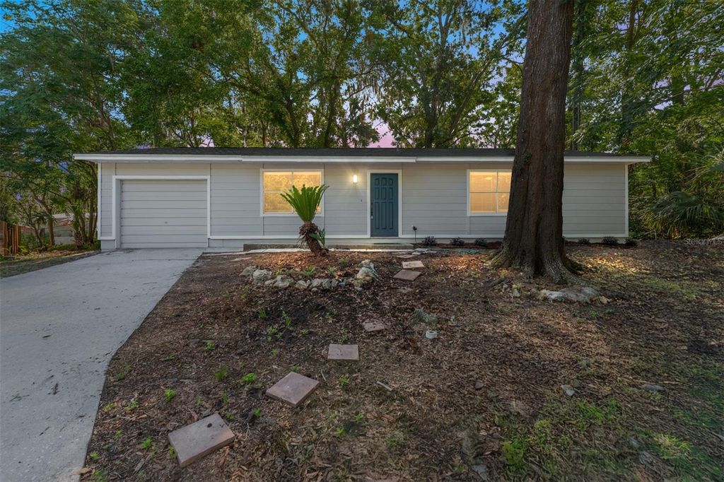 Photo of 5701 SW 47th Place, Gainesville, FL 32608 (MLS # GC540340)