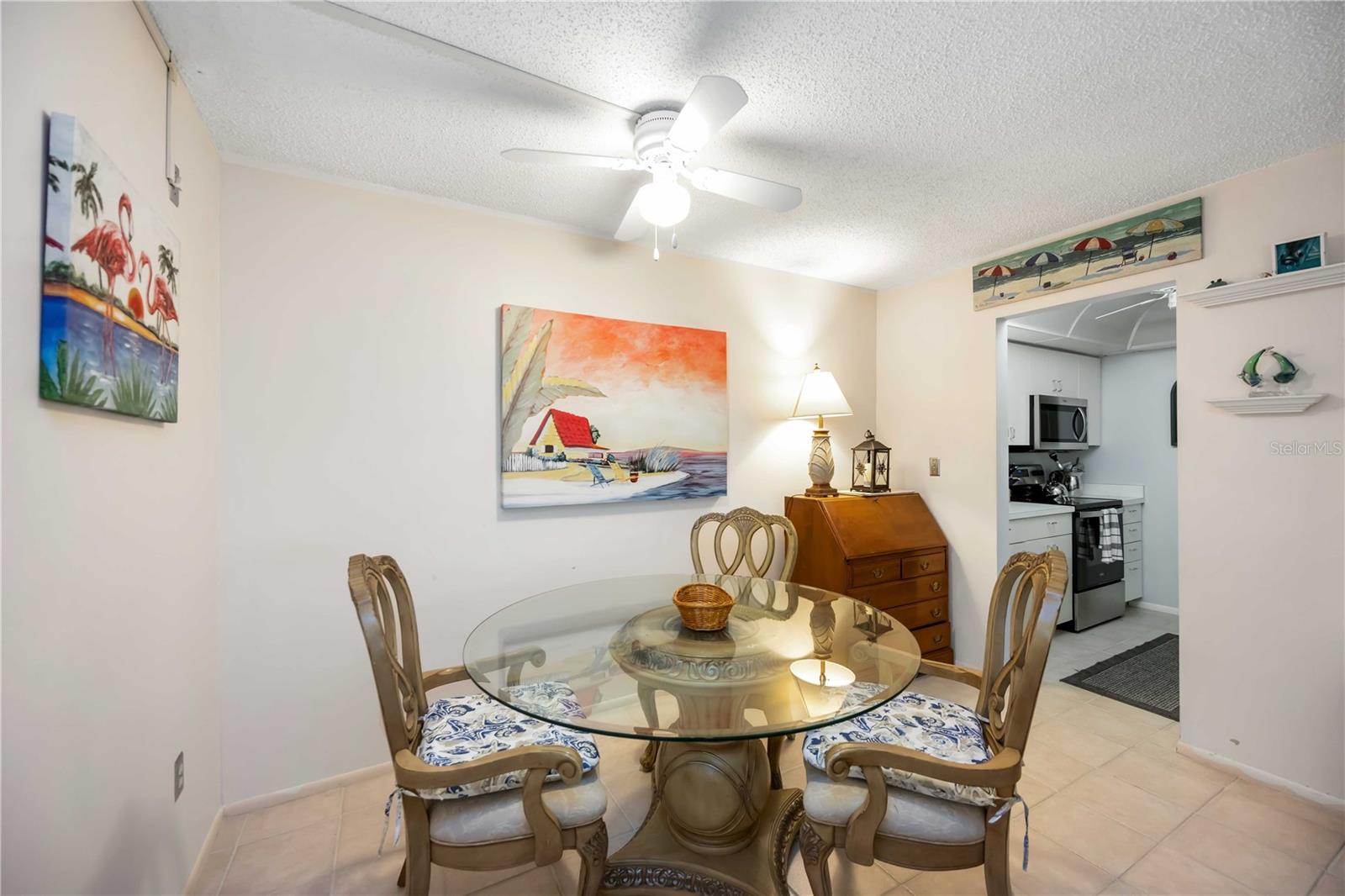 WHITE SANDS VILLAGE - Residential