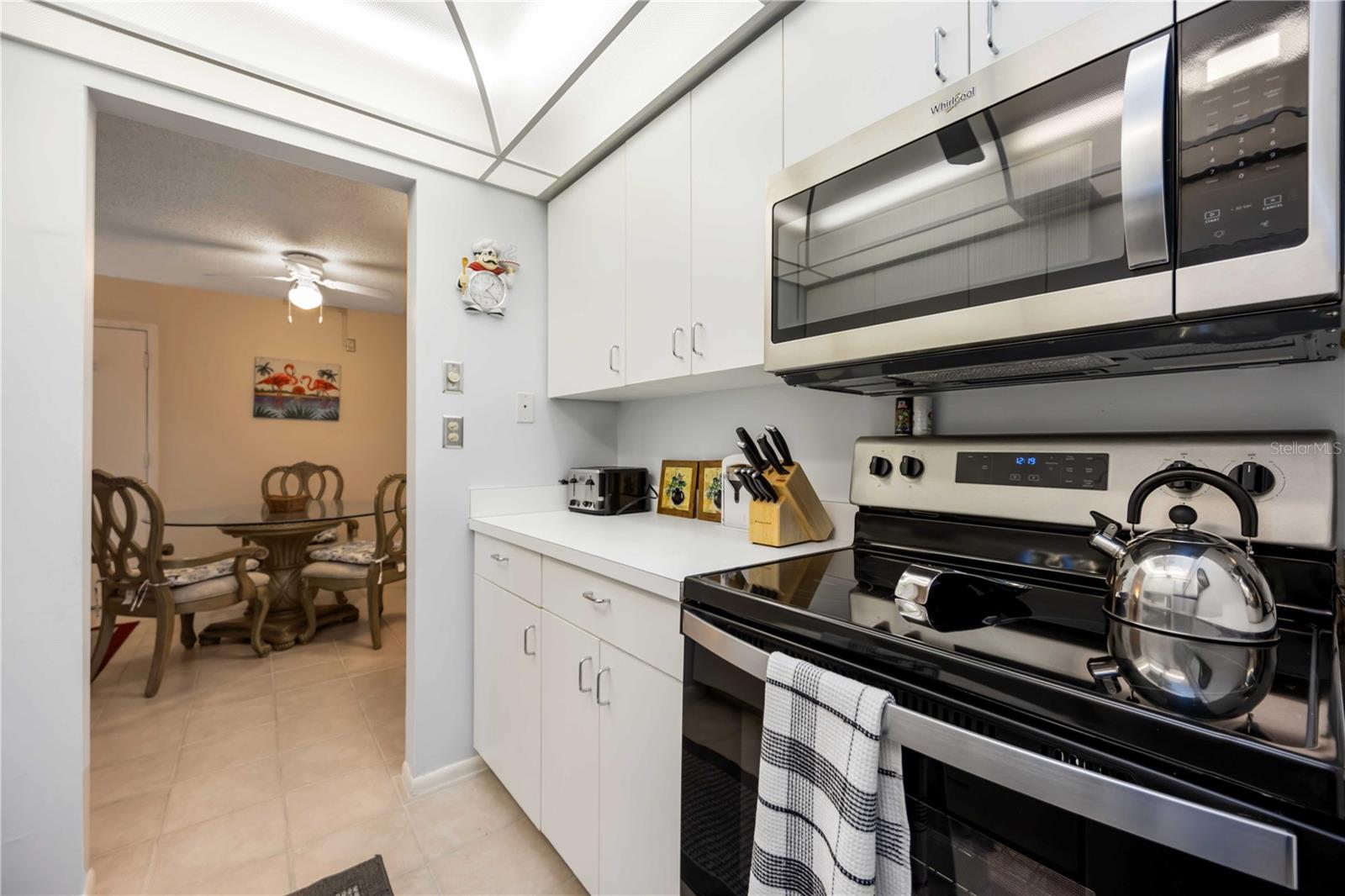 WHITE SANDS VILLAGE - Residential