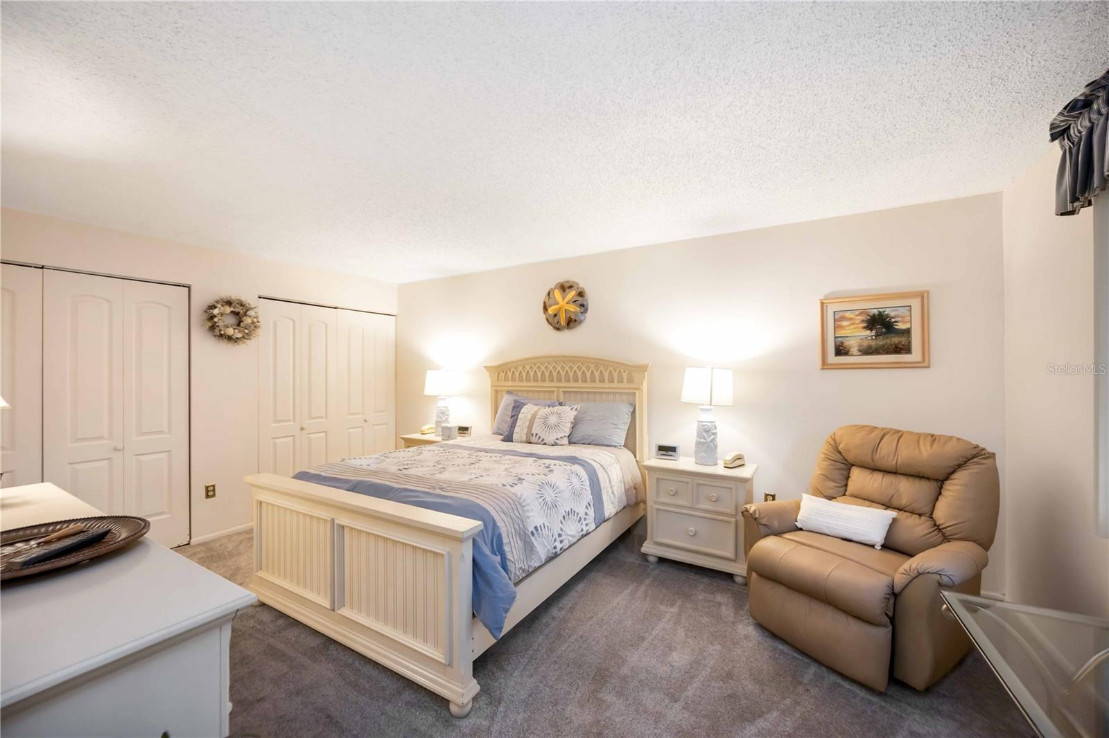 WHITE SANDS VILLAGE - Residential