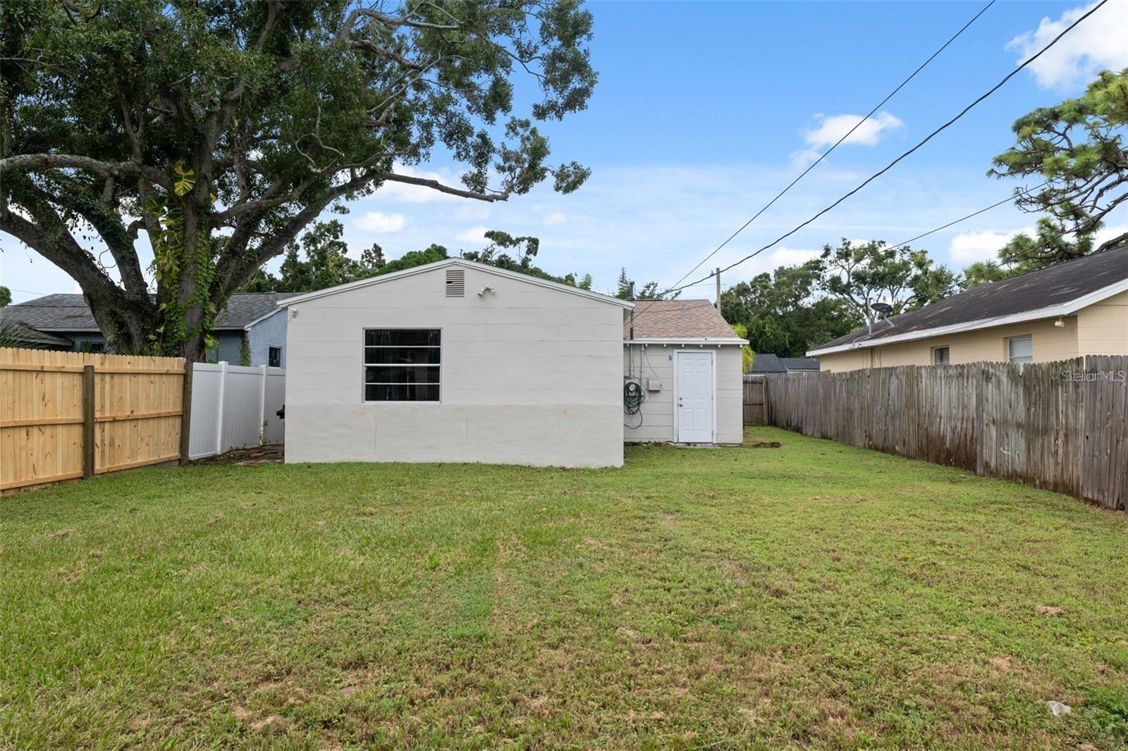 WEST CENTRAL AVE - Residential