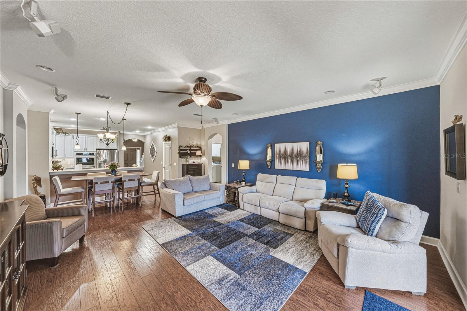 WALDEN POINTE - Residential