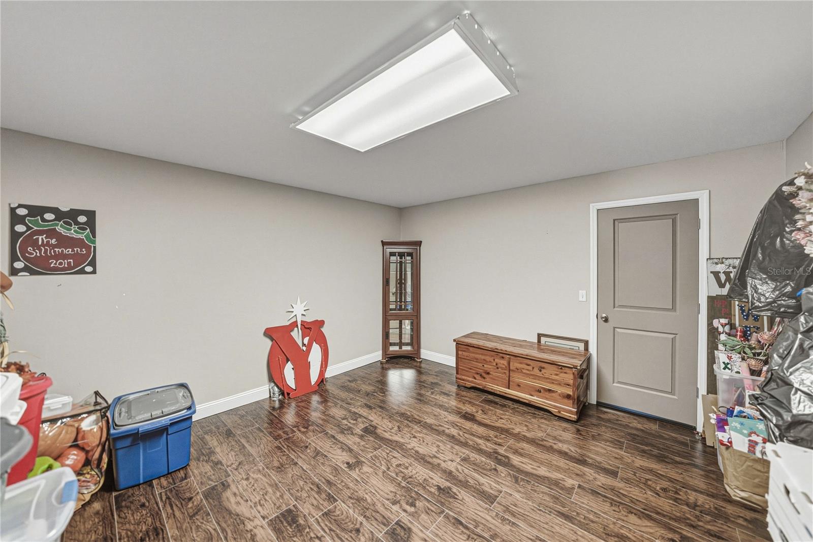 WALDEN POINTE - Residential