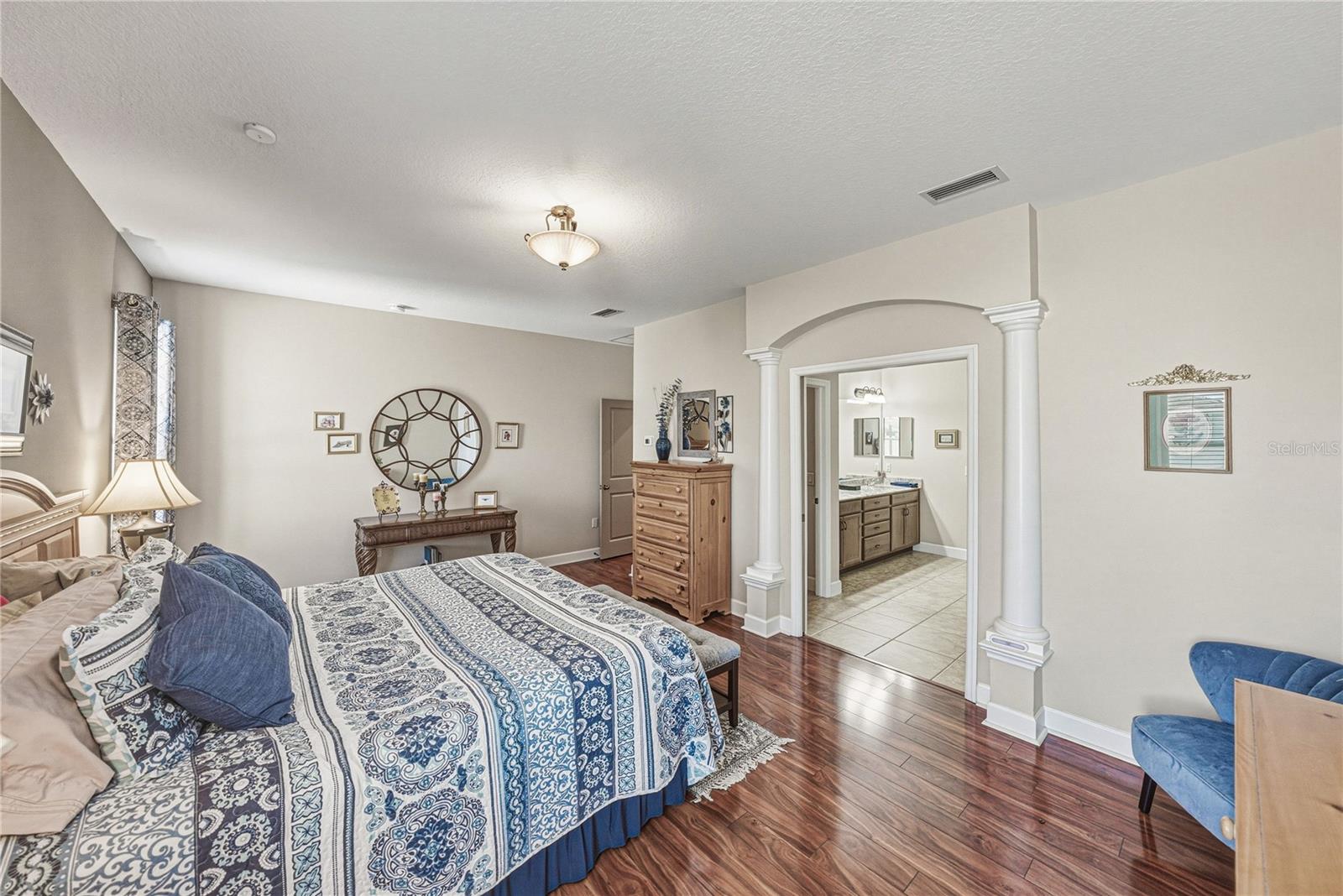 WALDEN POINTE - Residential