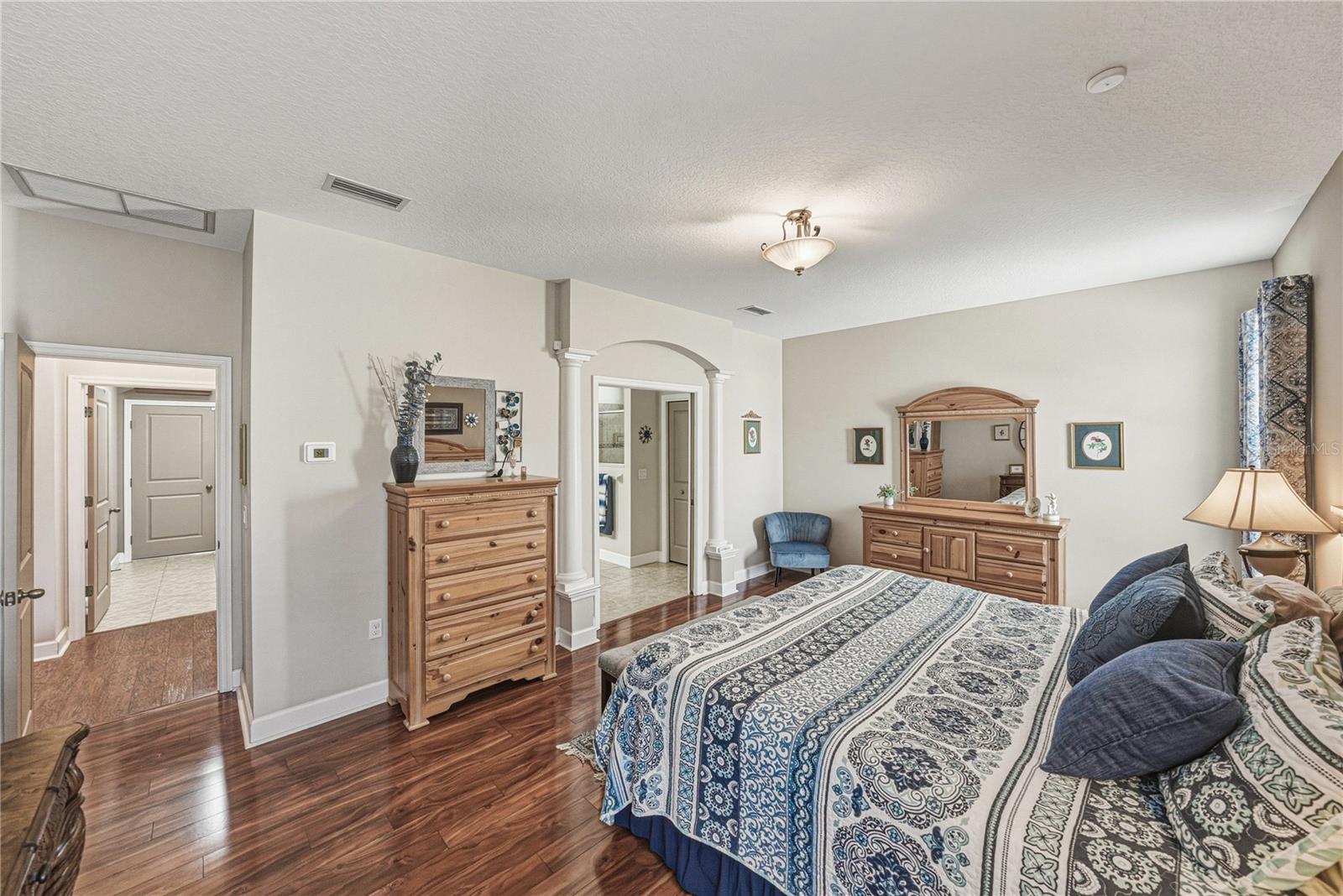 WALDEN POINTE - Residential