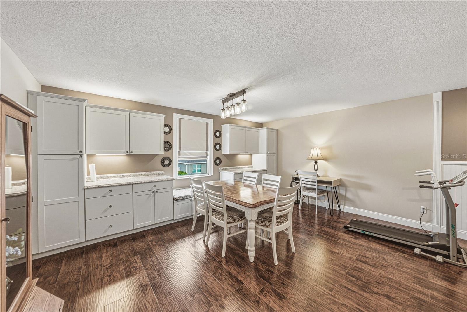 WALDEN POINTE - Residential