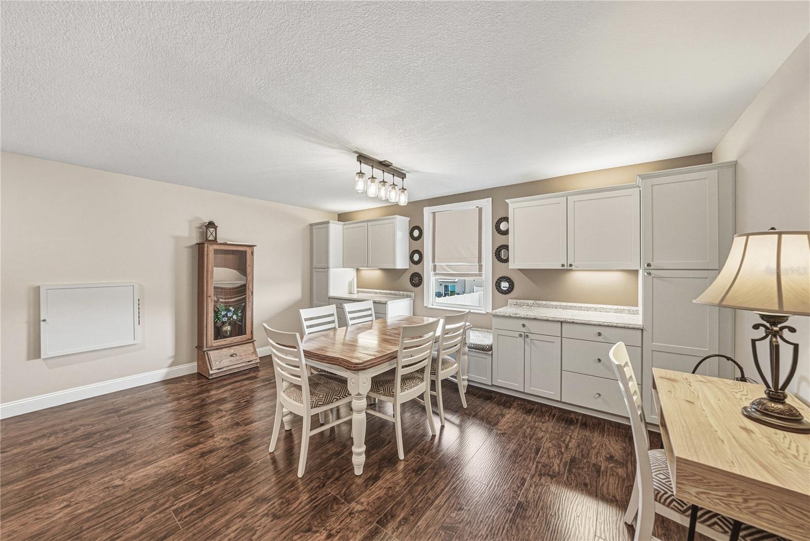 WALDEN POINTE - Residential