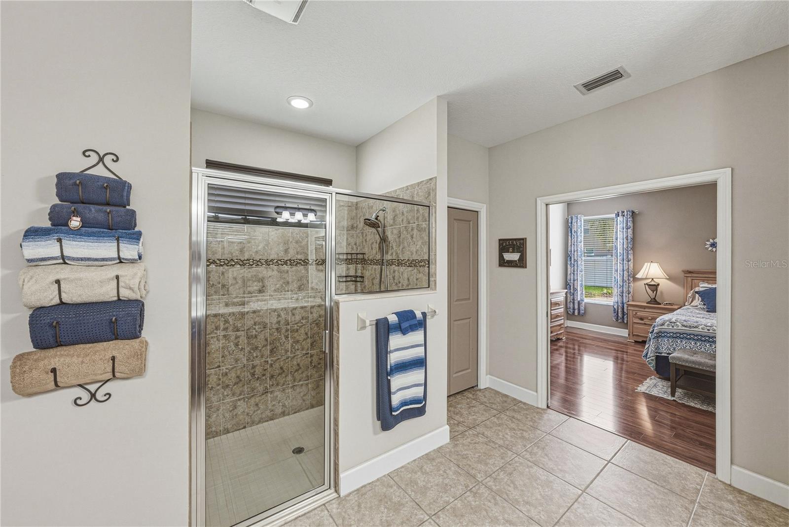 WALDEN POINTE - Residential