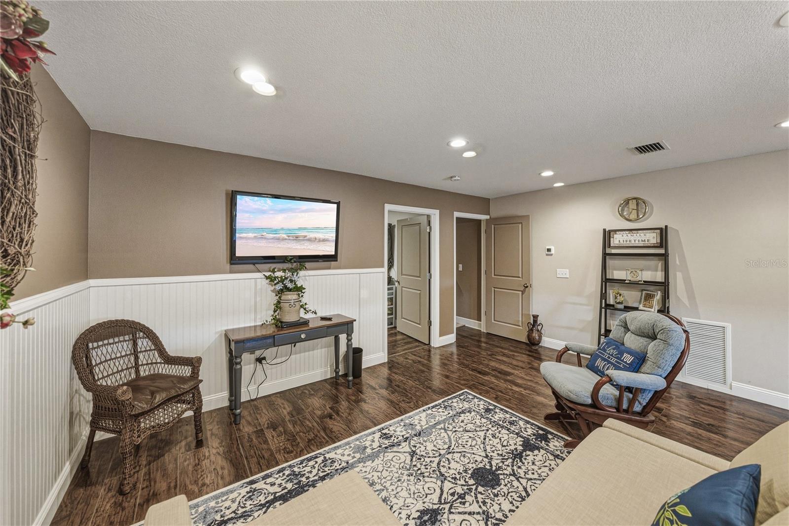 WALDEN POINTE - Residential