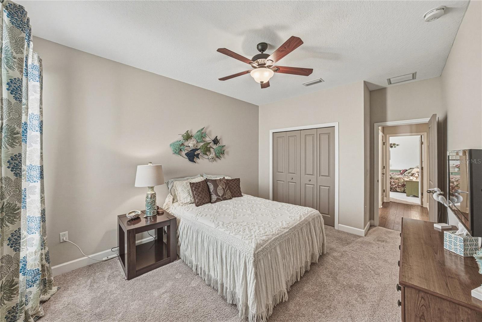 WALDEN POINTE - Residential