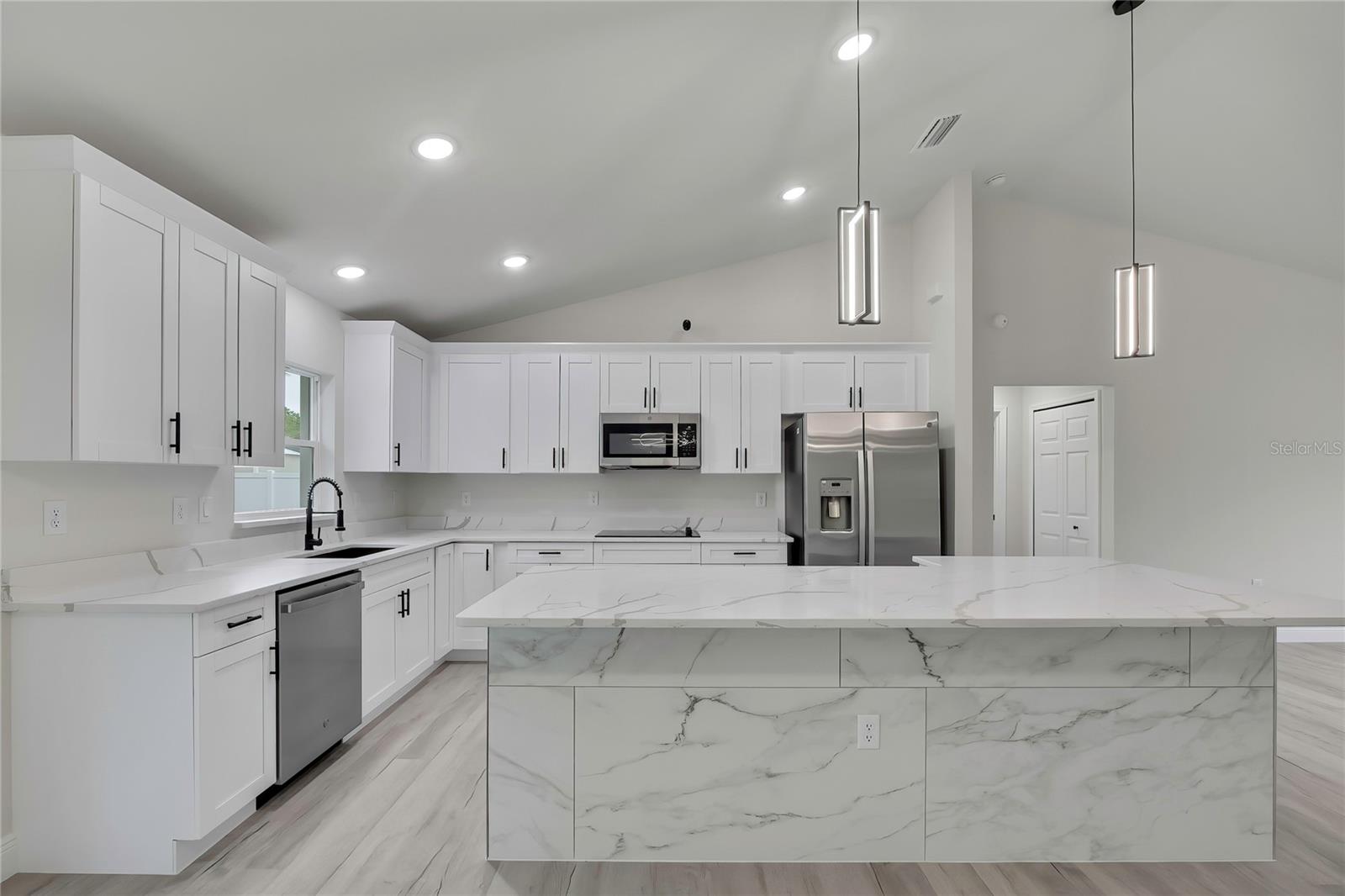 CITRUS SPGS UNIT 09 - Residential