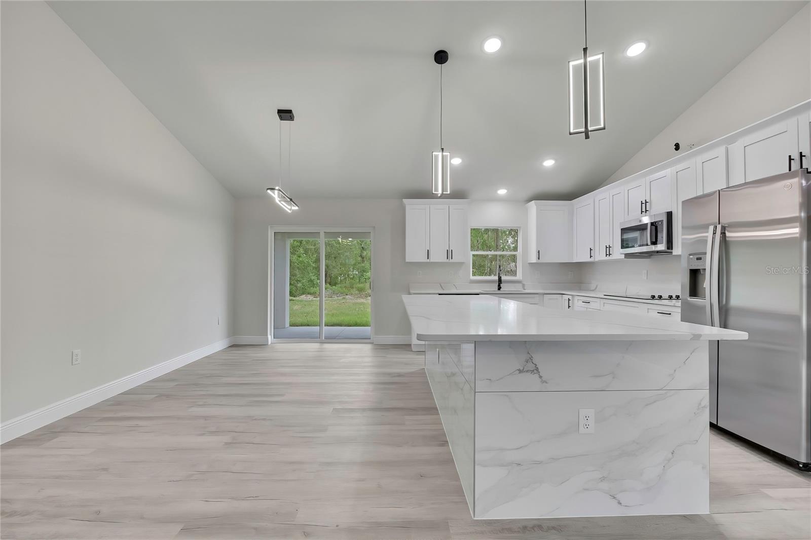 CITRUS SPGS UNIT 09 - Residential
