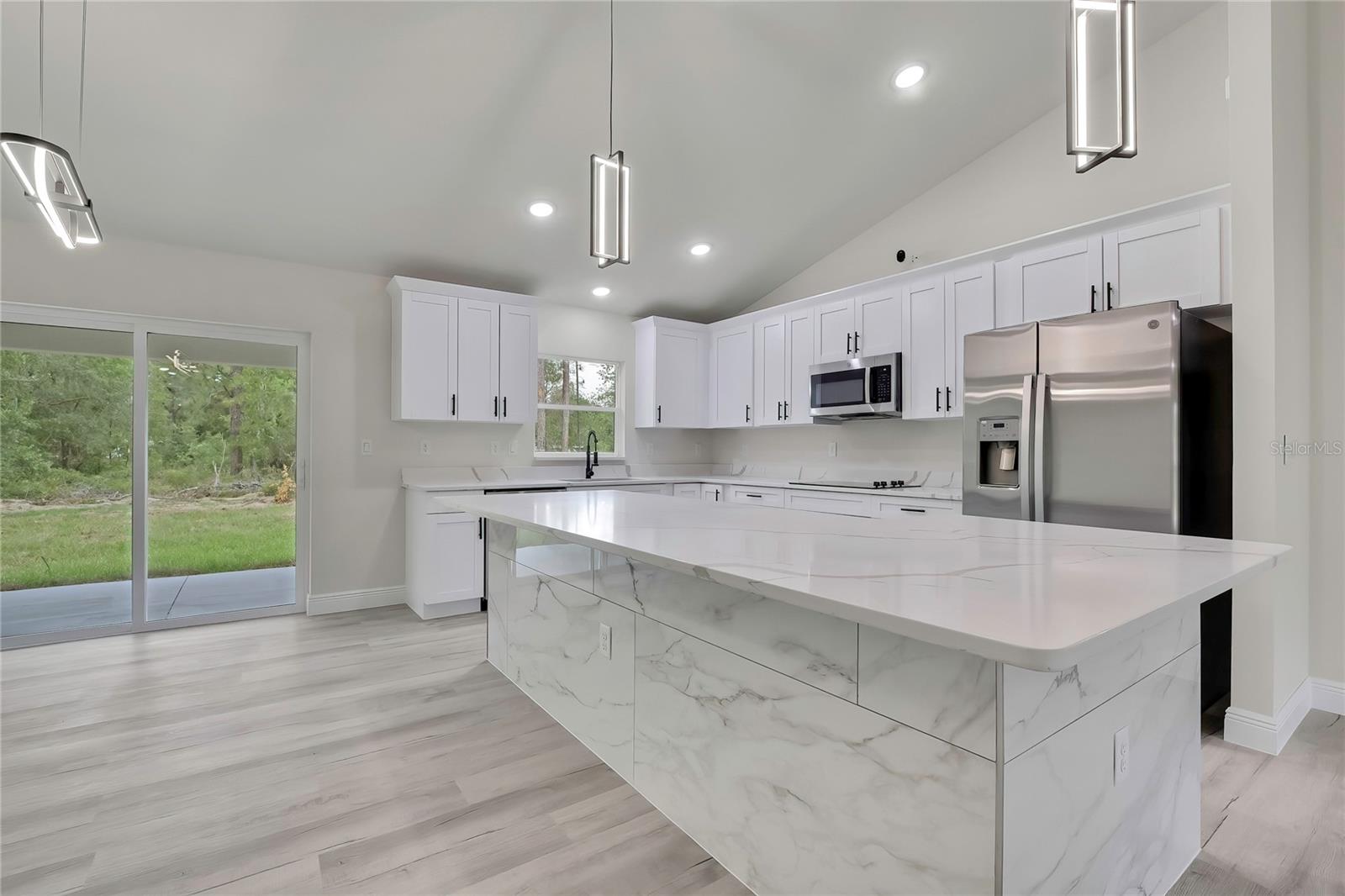CITRUS SPGS UNIT 09 - Residential