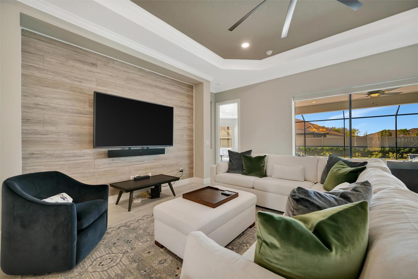 ESPLANADE NORTH AT ARTISAN LAKES SUBPH I - Residential