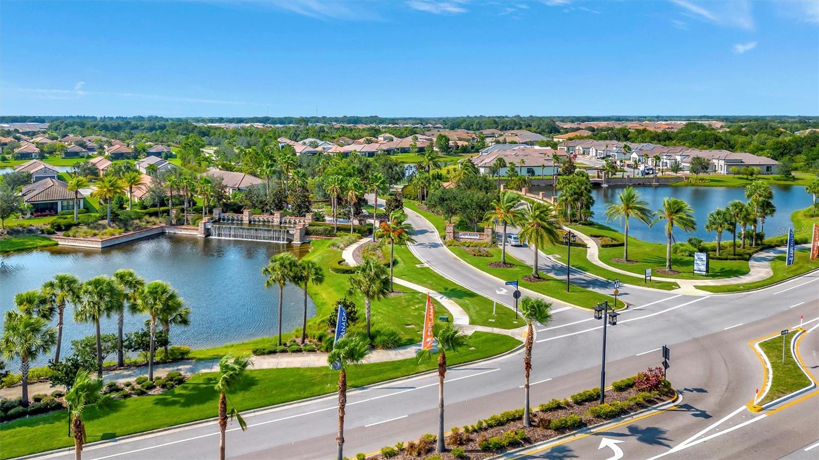 ESPLANADE NORTH AT ARTISAN LAKES SUBPH I - Residential