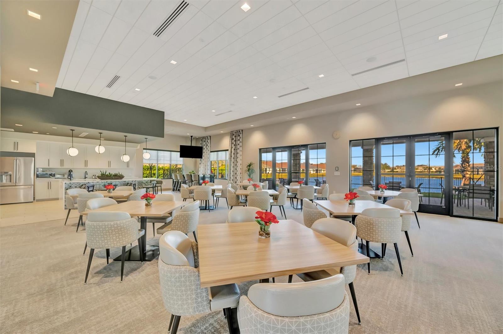 ESPLANADE NORTH AT ARTISAN LAKES SUBPH I - Residential