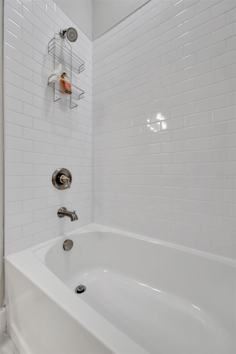 ESPLANADE NORTH AT ARTISAN LAKES SUBPH I - Residential