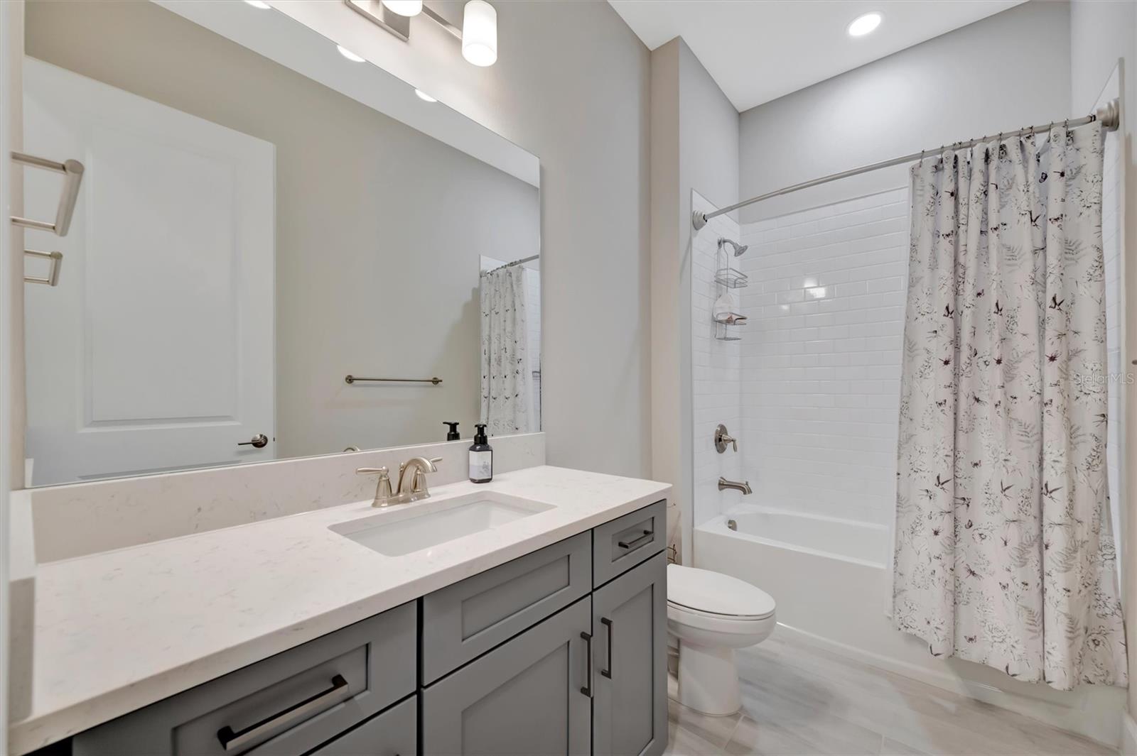 ESPLANADE NORTH AT ARTISAN LAKES SUBPH I - Residential