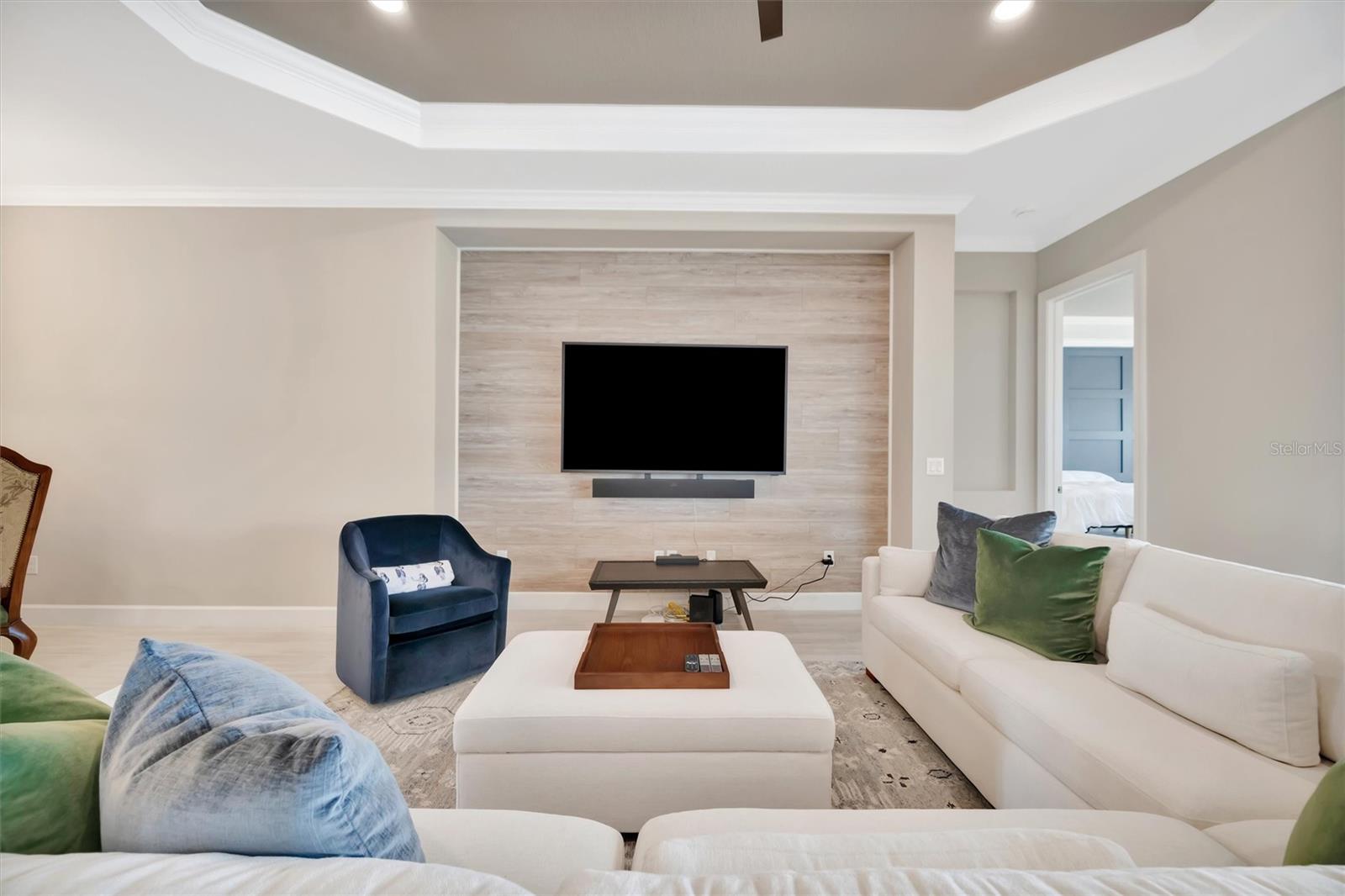 ESPLANADE NORTH AT ARTISAN LAKES SUBPH I - Residential