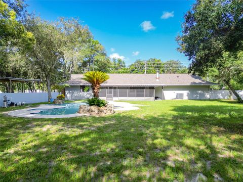 A home in WINTER SPRINGS