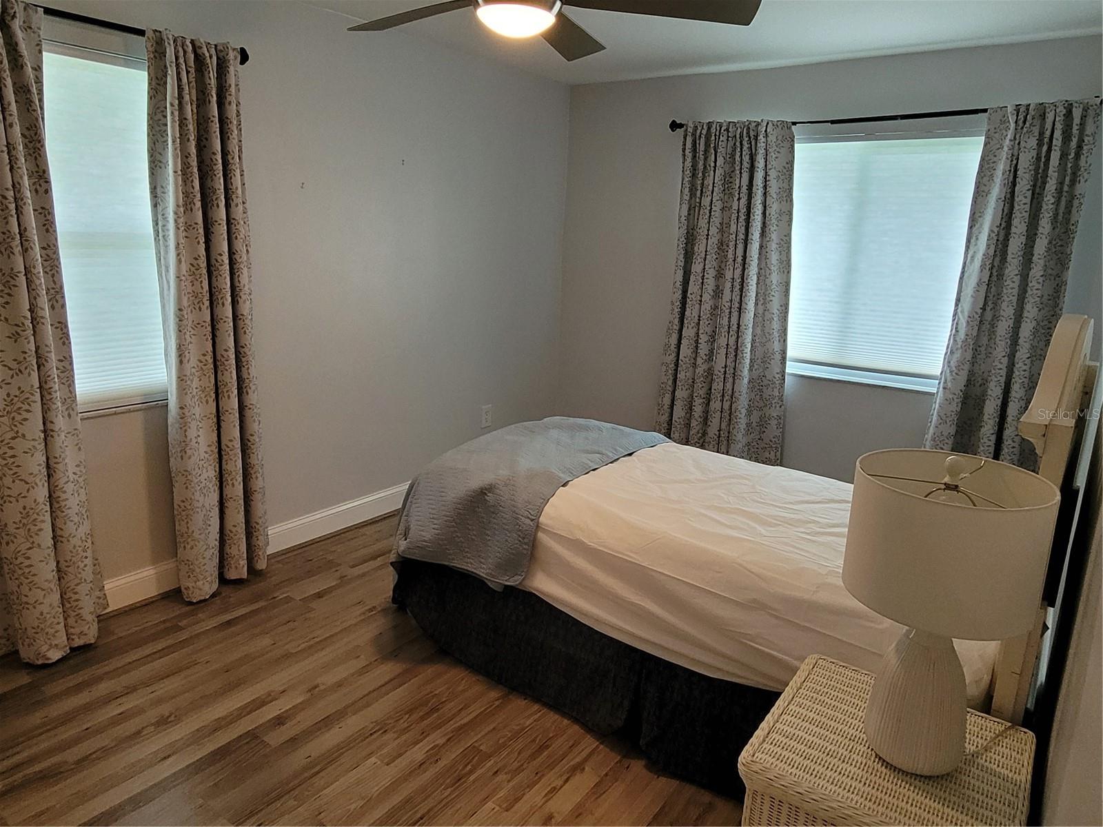 WATERWAYS PH 01 - Residential Lease