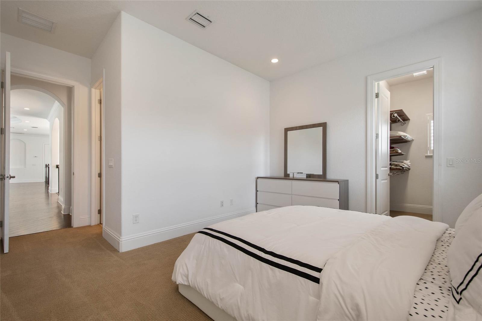 CASABELLA PH 2 - Residential