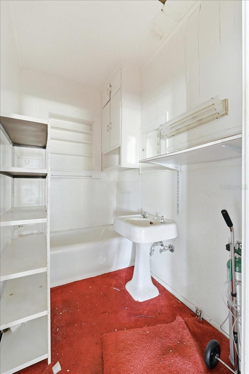 LENA VISTA SUB - Residential