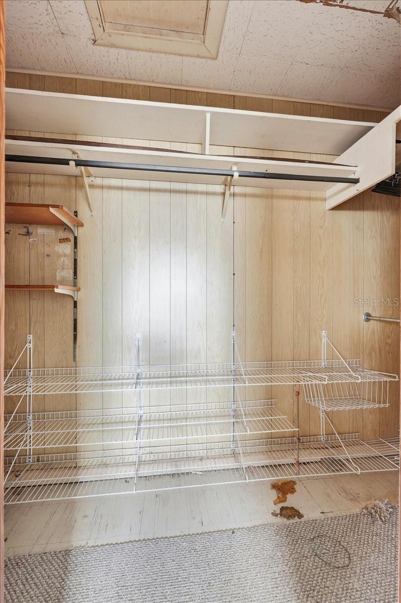 LENA VISTA SUB - Residential