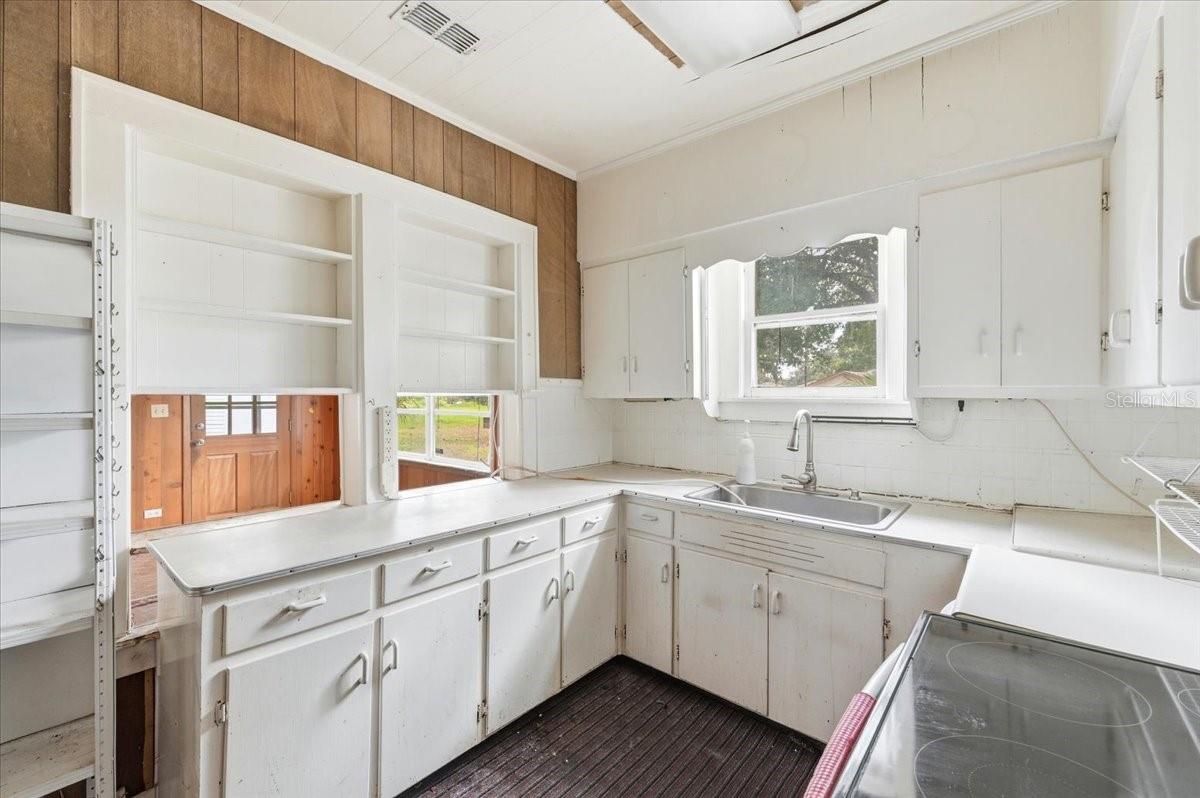 LENA VISTA SUB - Residential