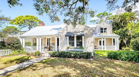 1751 FLOYD STREET SARASOTA FL 34239