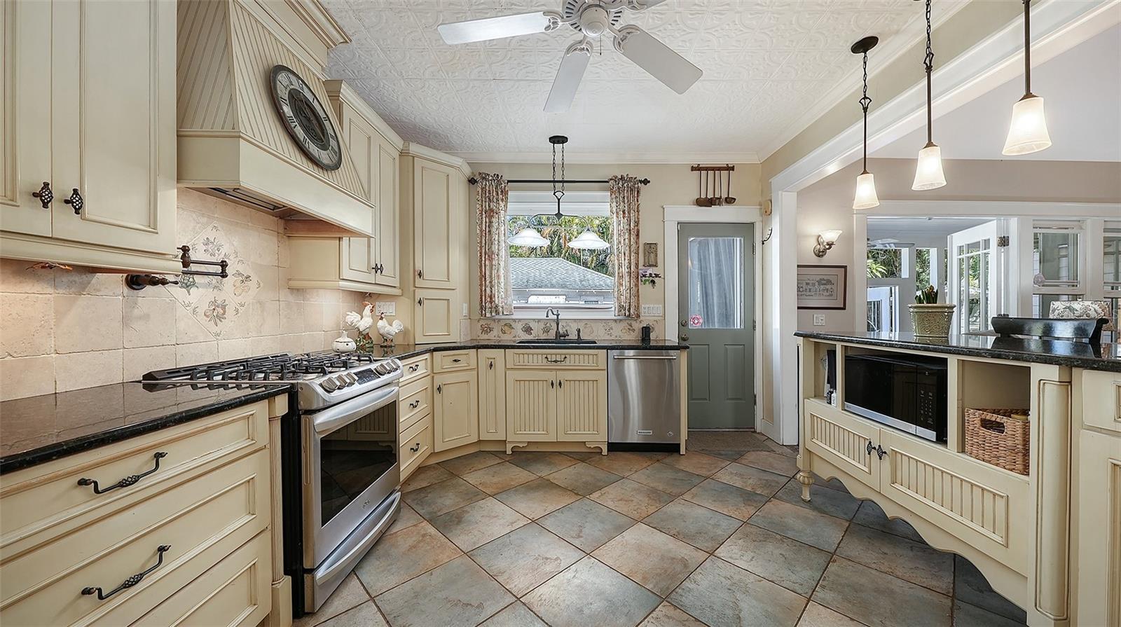 MATHENEYS SUB - Residential