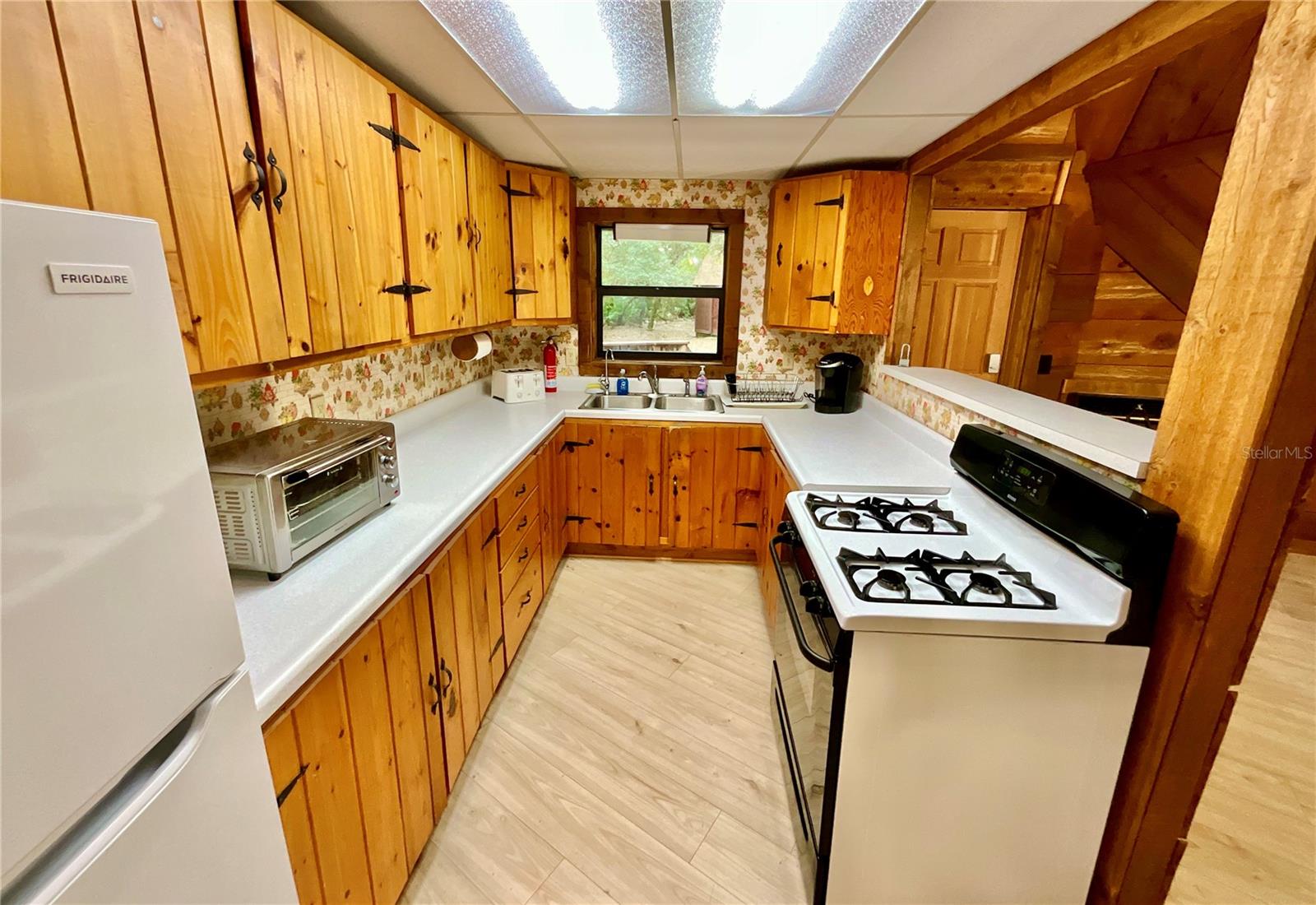 SWISHER LAKE ESTATES III - Residential