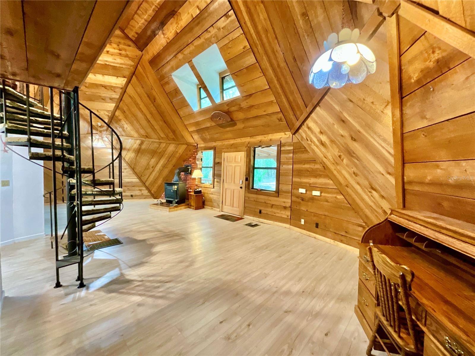 SWISHER LAKE ESTATES III - Residential