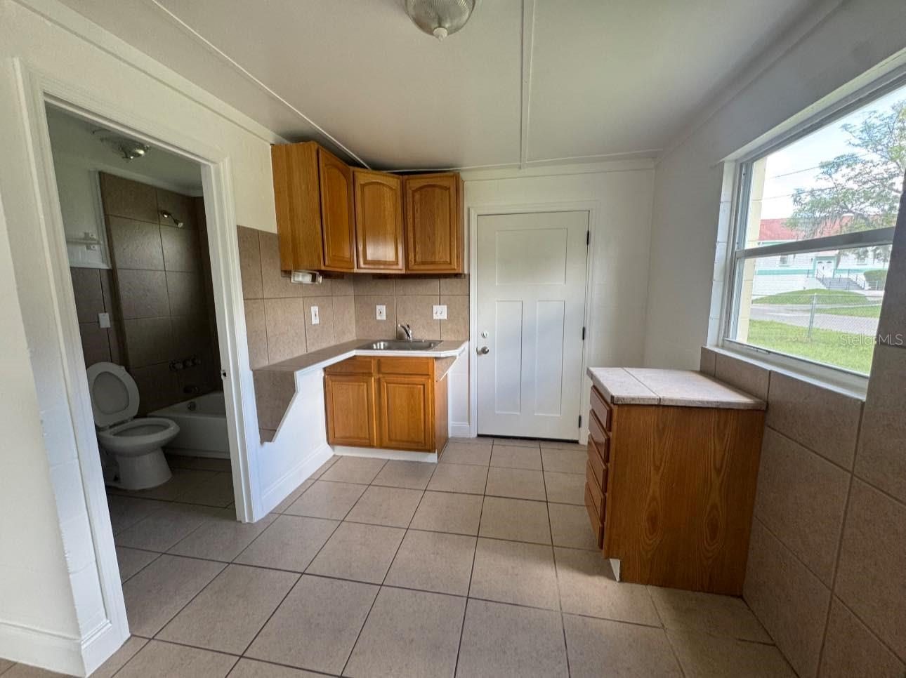 SANTA MARIA PLACE OCALA - Residential Lease