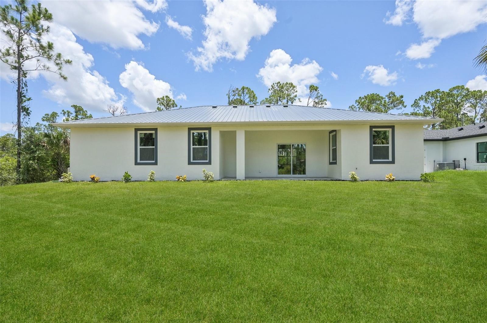 2523 HAGERICK LANE