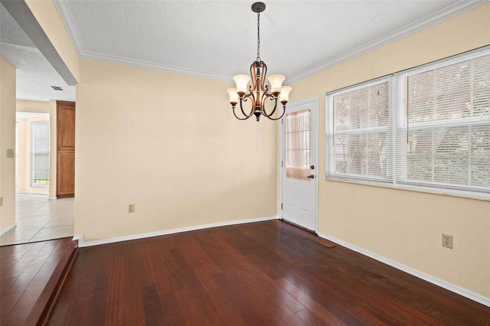 6090 ELCONA COURT